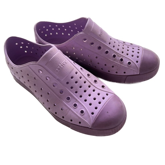 Native Jefferson 2 Tone Purple Water Shoes Size J3 Slip On Sandals Quick Dry - Picture 7 of 8